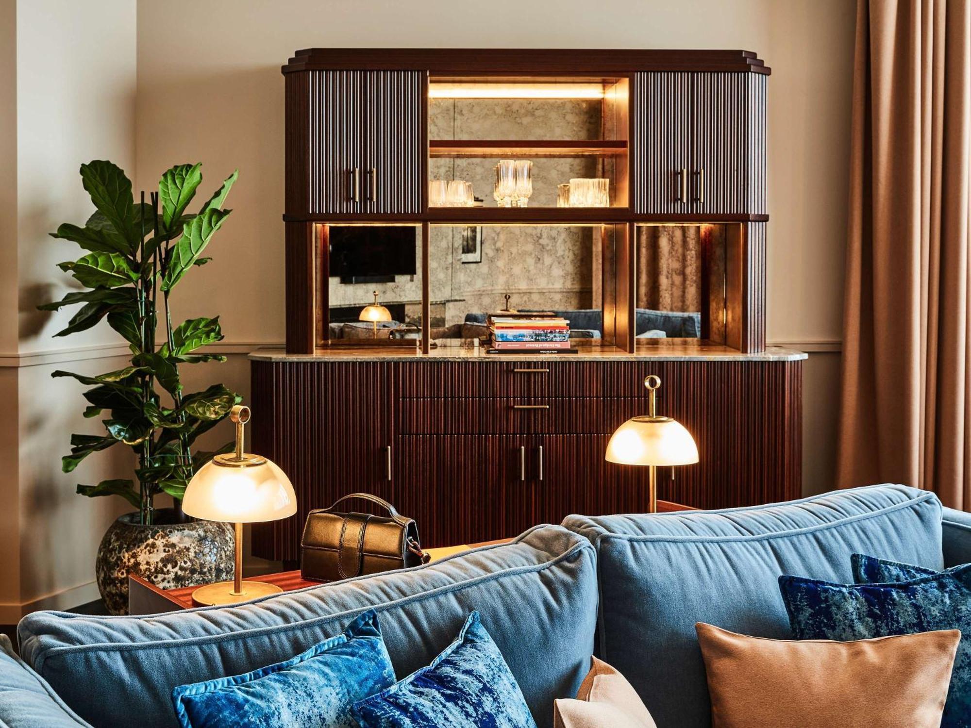 Khách sạn Sofitel Europe 5*