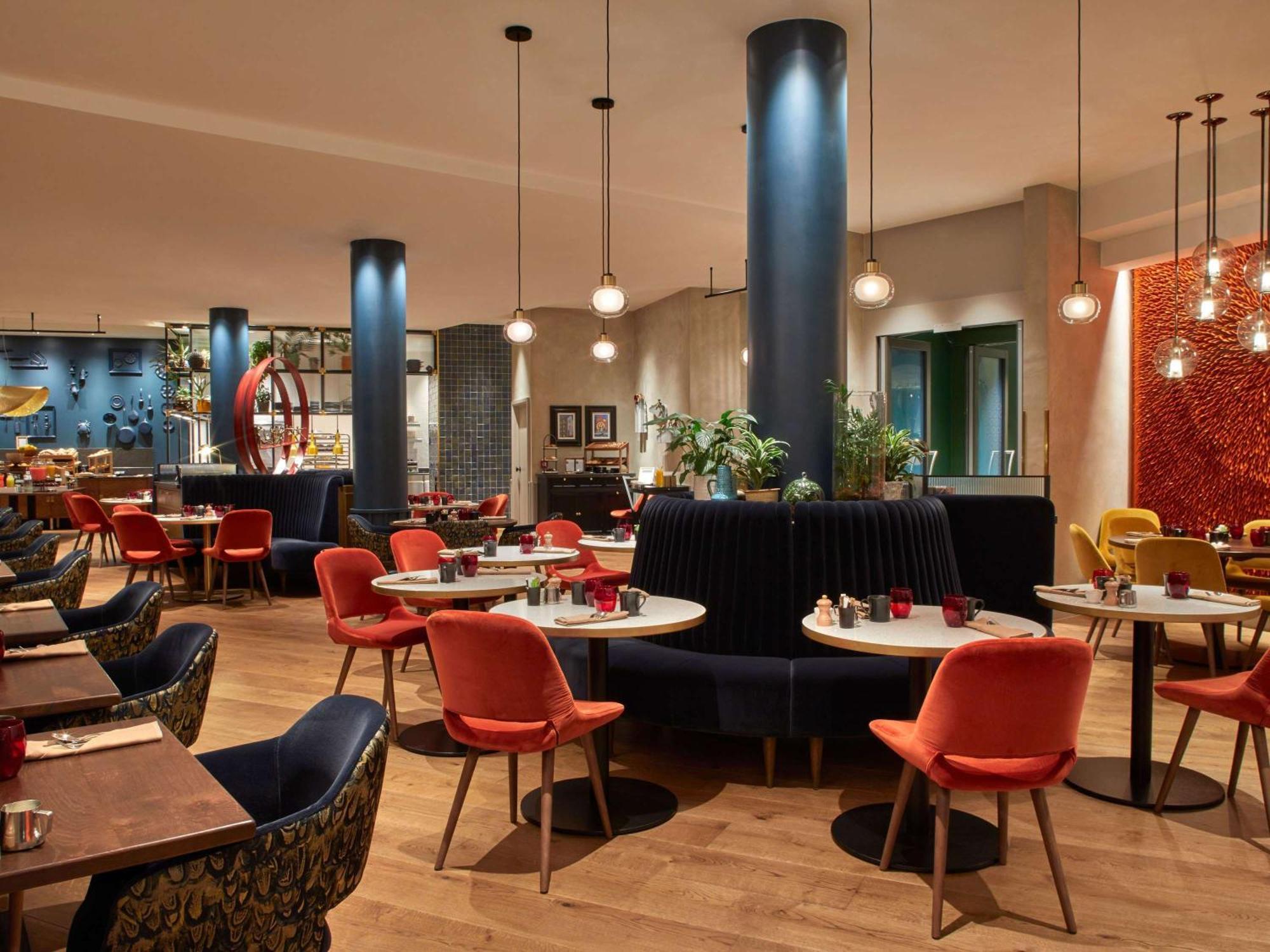 Khách sạn Sofitel Europe 5*